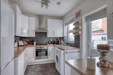 37 Albany Road, Worcester, WR3 8EY