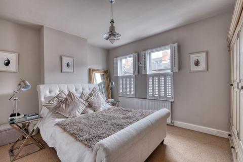 37 Albany Road, Worcester, WR3 8EY