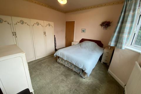 70 Bog Height Road, Darwen, BB3 0AW