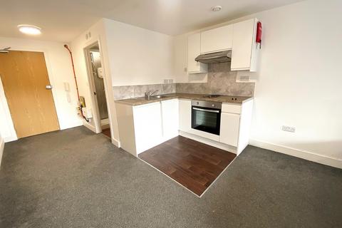 Studio to rent, Lake Road, Portsmouth