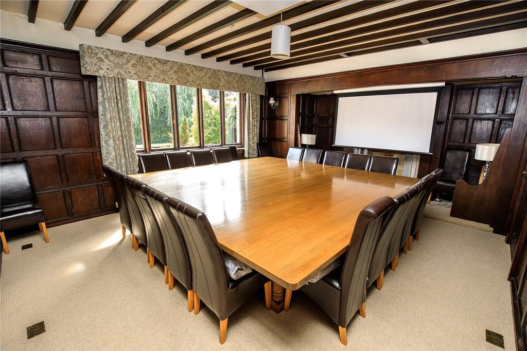 4 Reception Rooms