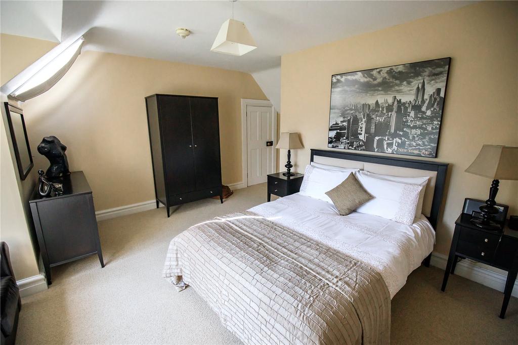 8 Double Bedrooms