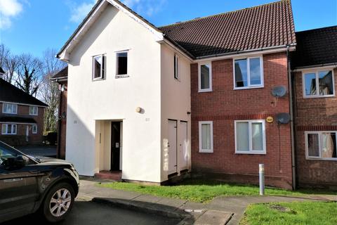 25 Eagle Close, Waltham Abbey, EN9 3NA