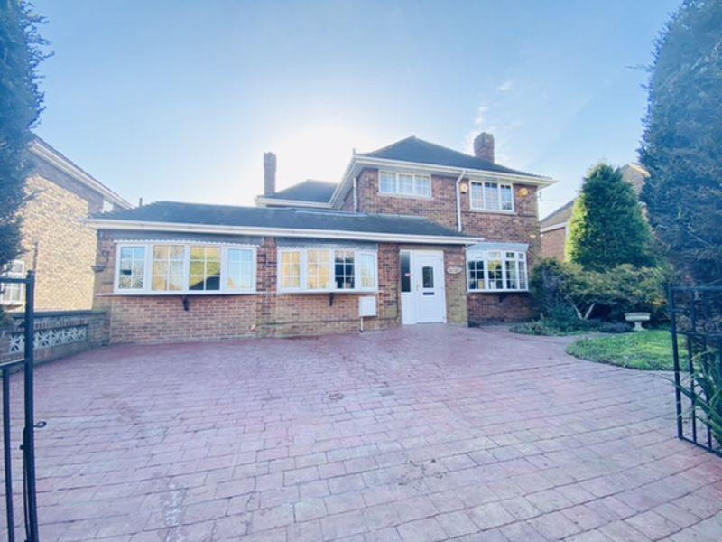 LACEBY ROAD, GRIMSBY 4 bed detached house £295,000
