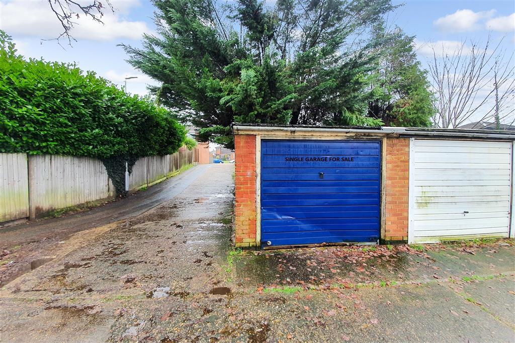 Heron Road, Birds Estate, Larkfield, Kent Garage £15,000
