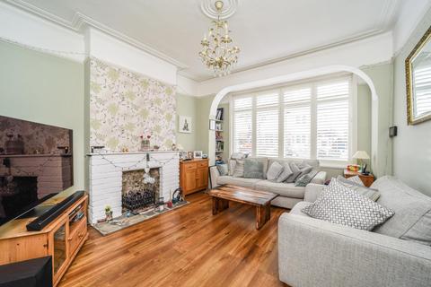 29 Albany Road, New Malden, KT3 3NY
