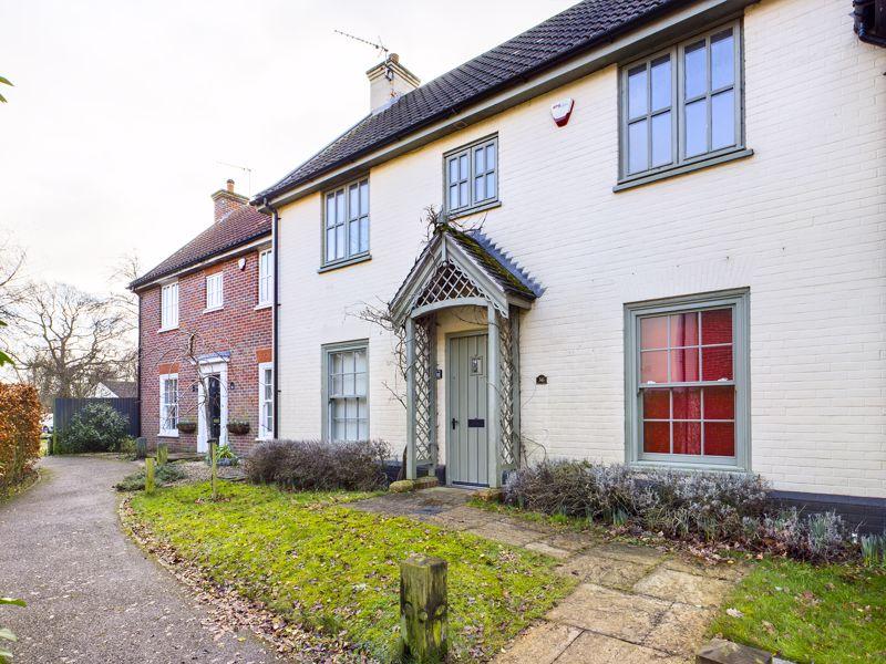 Elm Drive, Walsham Le Willows 3 bed terraced house £310,000