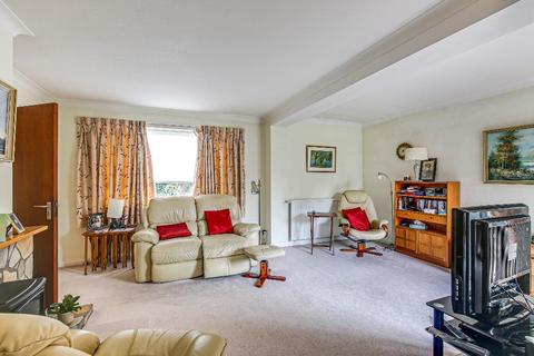 1 Albert Road, Warlingham, CR6 9EP