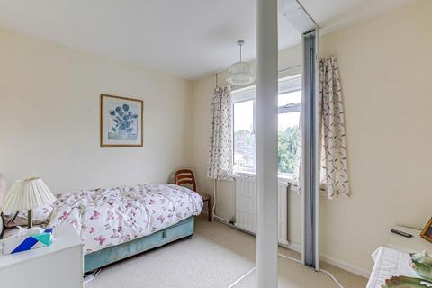 1 Albert Road, Warlingham, CR6 9EP