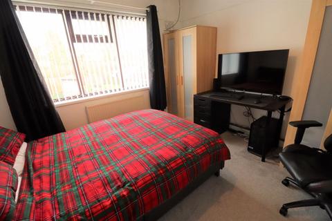 81 Durley Drive, Prenton, CH43 3BE