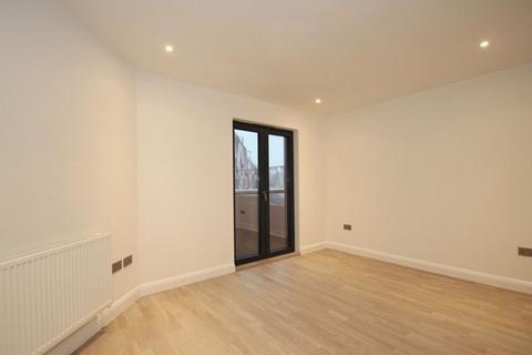 2 bedroom apartment to rent, Sphere Apartments, London E3