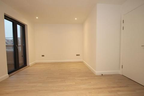 2 bedroom apartment to rent, Sphere Apartments, London E3