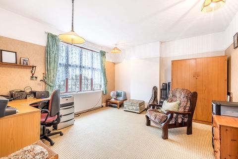 38 Charterhouse Road, Orpington, BR6 9EL