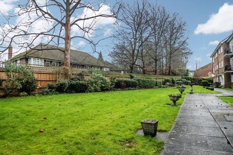 4 Myrtleside Close, Northwood, HA6 2XH