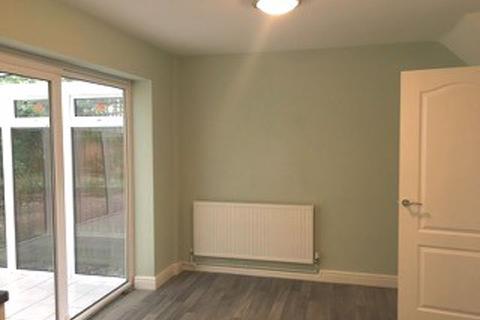5 Bicknoller Close, Sutton, SM2 5NQ
