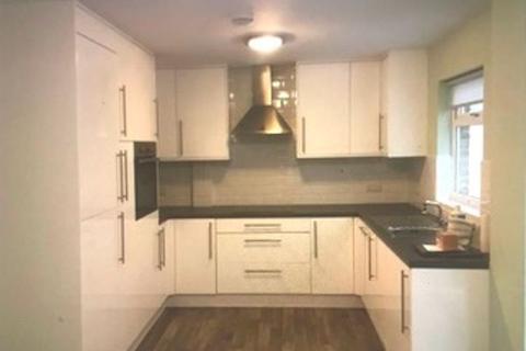 5 Bicknoller Close, Sutton, SM2 5NQ