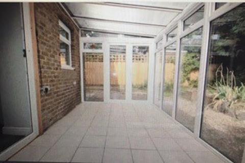 5 Bicknoller Close, Sutton, SM2 5NQ