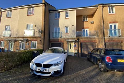 3 bedroom townhouse to rent - Bythesea Avenue, Bristol