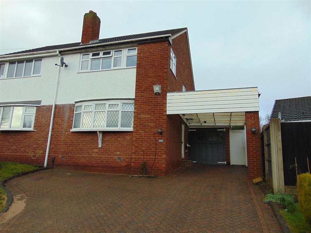 Whetstone Lane, Aldridge 3 bed semidetached house £270,000