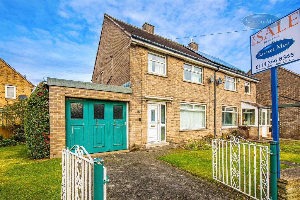 Pond Road, Stannington, Sheffield 3 bed semidetached house £195,000