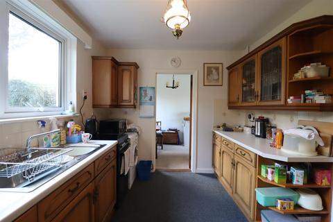 62 Midway Drive, Truro, TR1 1NQ