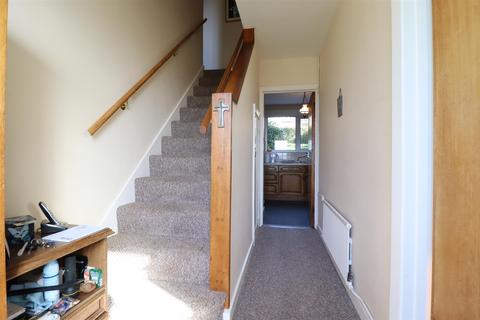 62 Midway Drive, Truro, TR1 1NQ