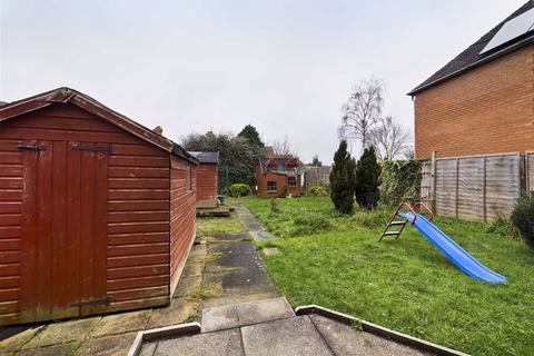 10 Byron Road, Cheltenham, GL51 7HD