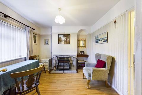 10 Byron Road, Cheltenham, GL51 7HD