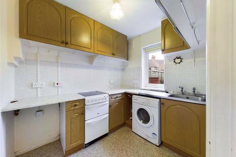 10 Byron Road, Cheltenham, GL51 7HD