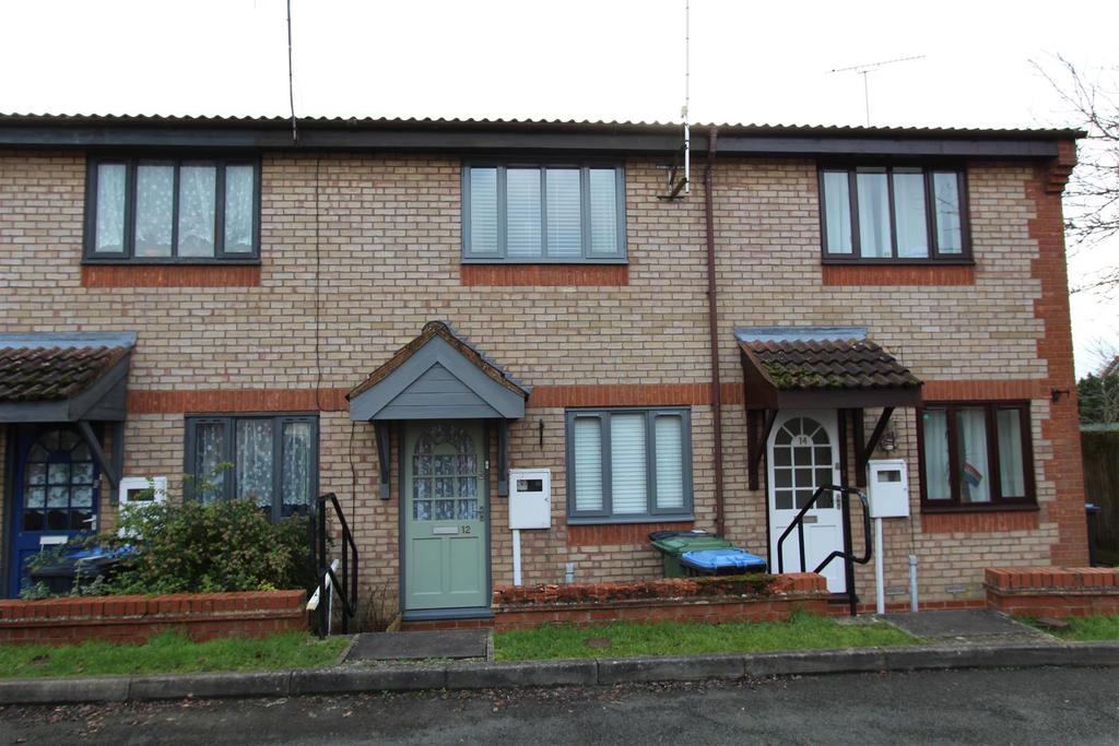 Abbey Close, Southam 2 bed terraced house £130,000