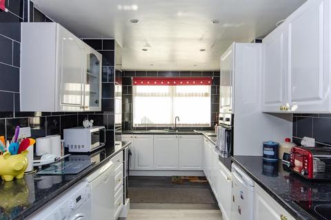 31 Hull Road, Withernsea, HU19 2DY