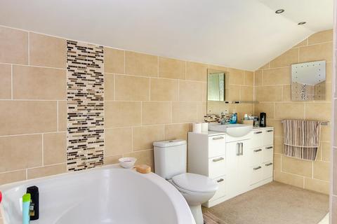 31 Hull Road, Withernsea, HU19 2DY