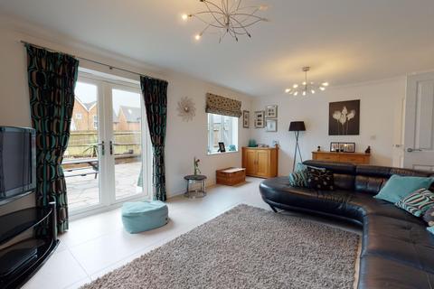 20 Corbett Road, Hawkinge, Folkestone, CT18 7SP