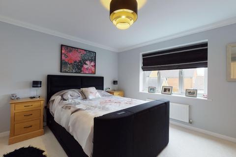 20 Corbett Road, Hawkinge, Folkestone, CT18 7SP