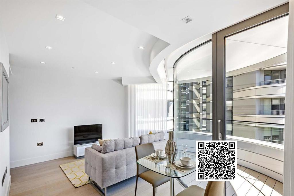 13385 garton jones   9 the corniche   5 lo.jpg