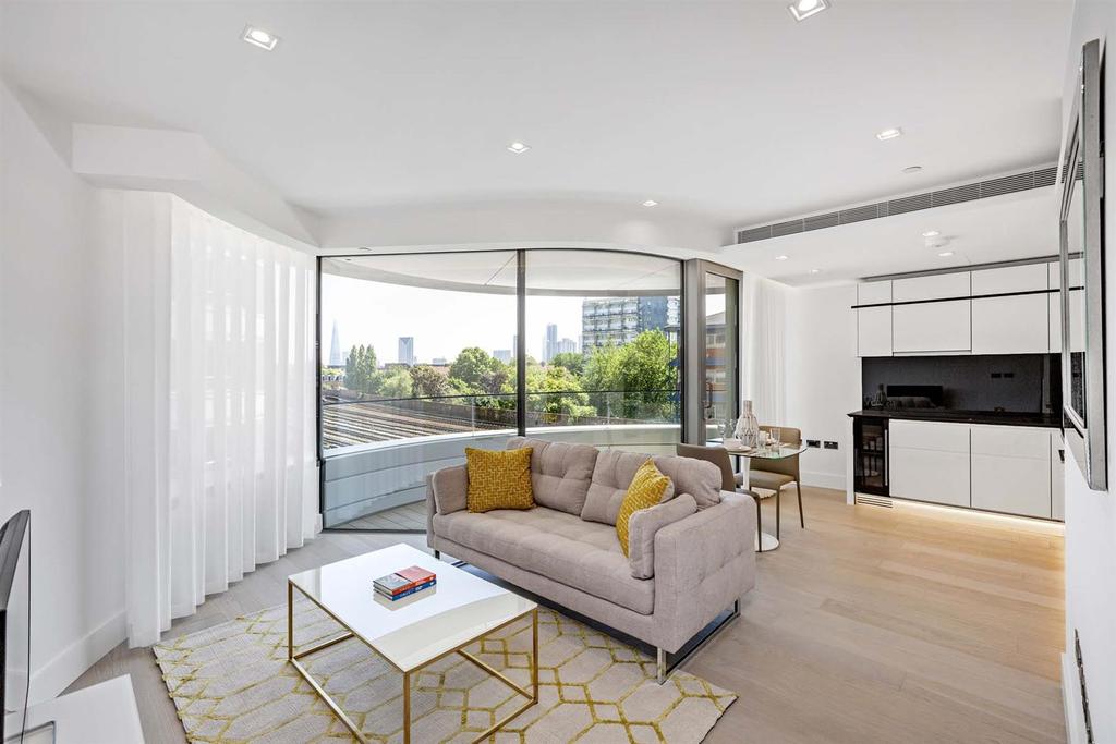13385 garton jones   9 the corniche   1 lo.jpg