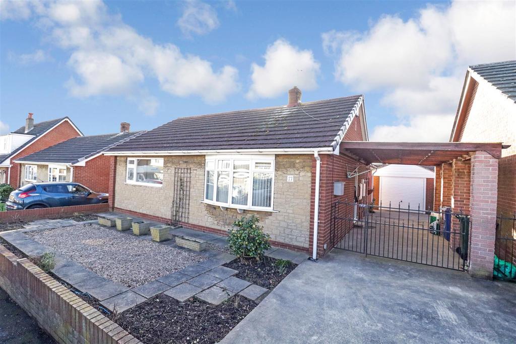Crane Moor Close, Harlington, Doncaster 2 bed detached bungalow £190,000
