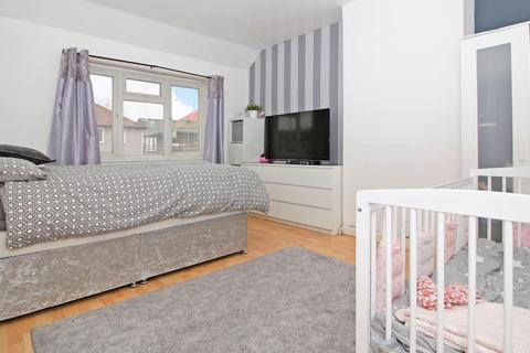 6 Woodbank Road, Bromley, BR1 5HH