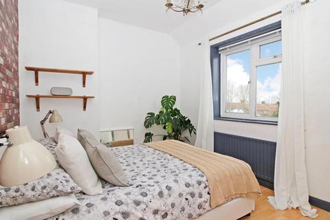 6 Woodbank Road, Bromley, BR1 5HH