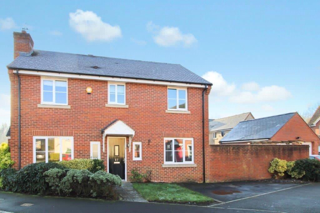 Melstock Road, Taw Hill, Swindon, SN25 4 bed detached house £315,000