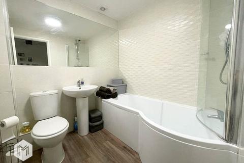 8 Weavers Fold, Lees, Oldham, OL4 3FQ