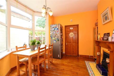 76 Elsenham Road, London, E12 6LA