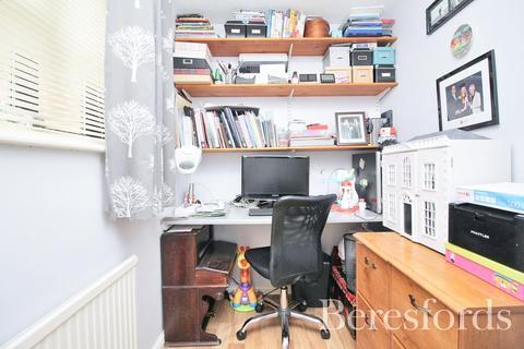 21 Yeldham Lock, Chelmsford, CM2 6RP