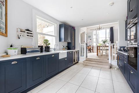 14 Bellevue Road, Kingston Upon Thames, KT1 2UD