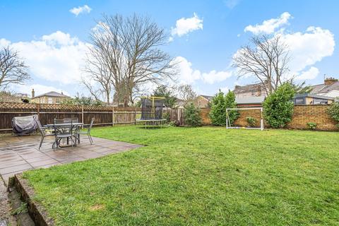 14 Bellevue Road, Kingston Upon Thames, KT1 2UD