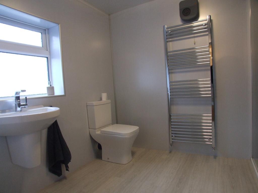 Highfield Park Road, Bredbury, SK6 1 bed flat £595 pcm (£137 pw)