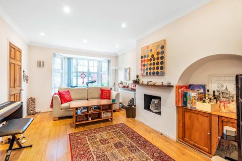 177 Orchard Way, Beckenham, BR3 3EJ