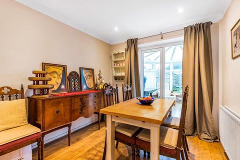 177 Orchard Way, Beckenham, BR3 3EJ
