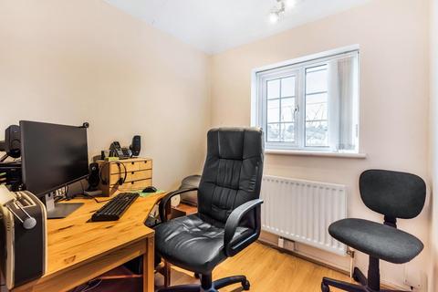 177 Orchard Way, Beckenham, BR3 3EJ