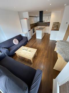 7 bedroom semi-detached house to rent, Headingley Mount, Headingley, Leeds, LS6 3EW